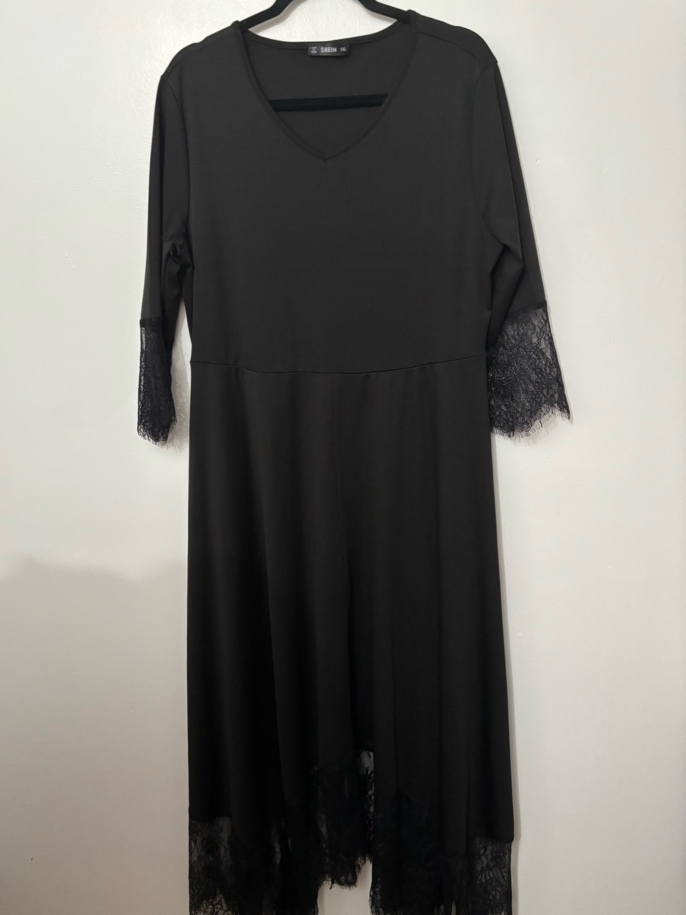 SHEIN Black Long Sleeve V-Neck Dress with Lace Trim